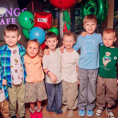 Старшему сыну Андрея и Кристины Черкасовых исполнилось 6 лет