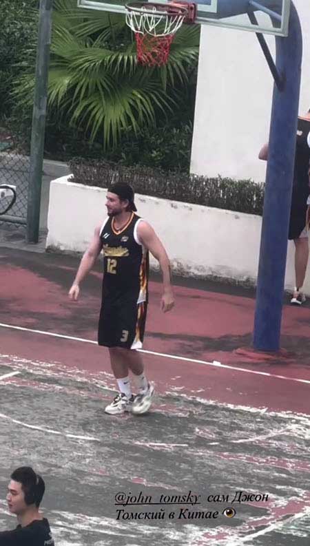 Ромашовы в Китае – Женя снимается в кино, а Настя едет на гастроли в Шанхай