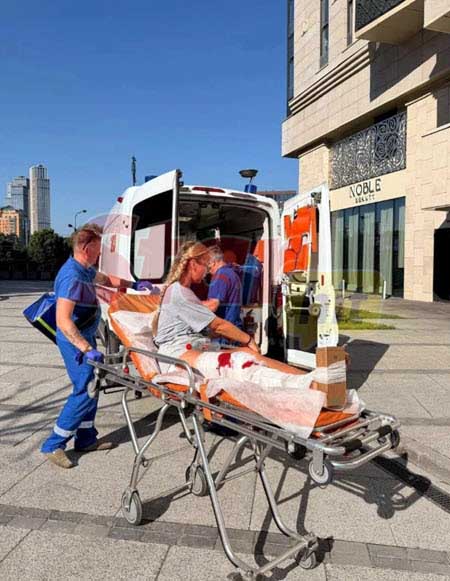 Ольга Бузова вышла на связь после травмы и сложной операции
