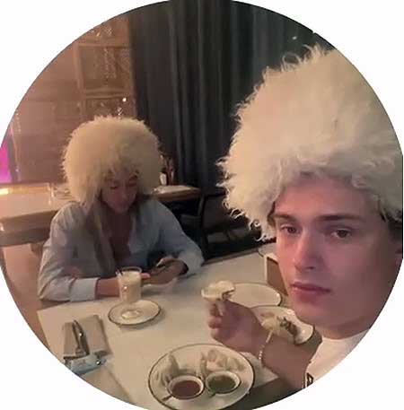 Егор Мельников стал захаживать в гости к Ермаковой, да еще и с ночевкой