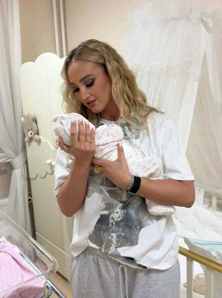 Ольга Бузова стала тетей