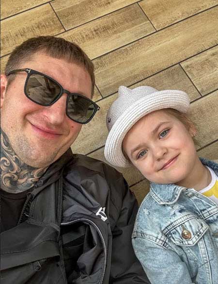 У Дениса Артюшенко оказывается двое детей