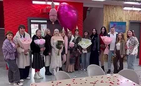Вика Кулагина отметила день рождения