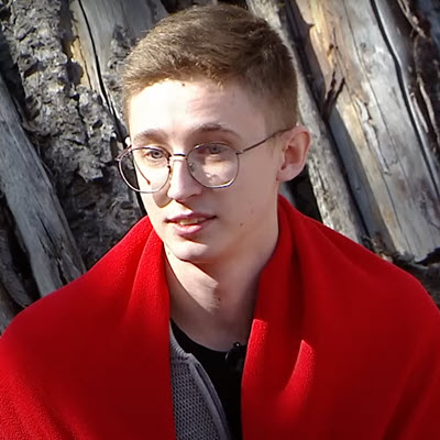 Виктор Голиков